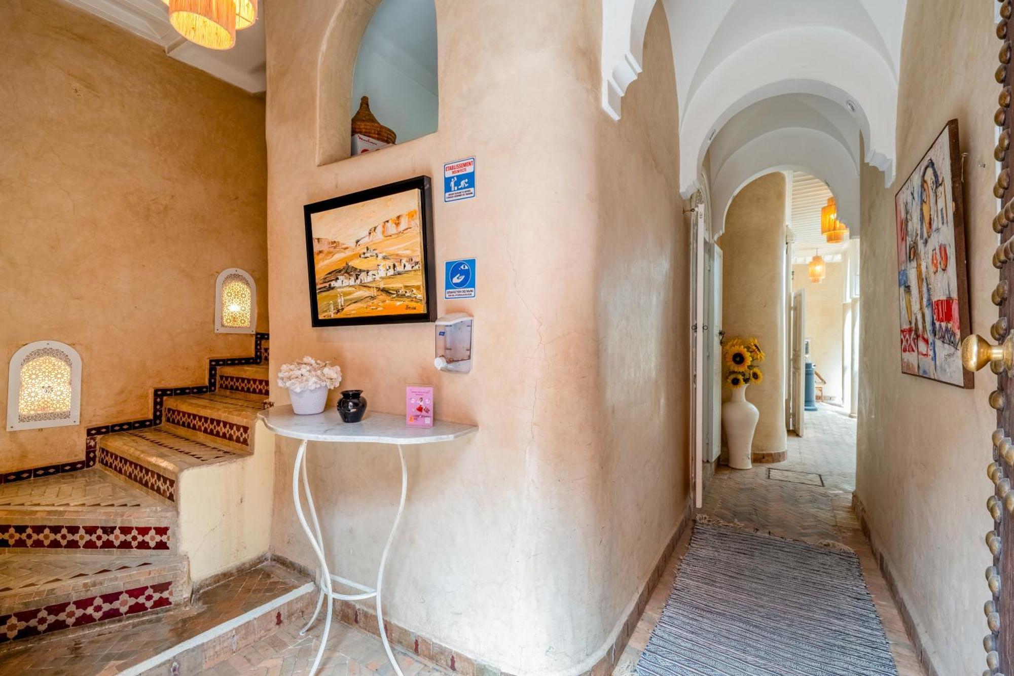 Riad Awinati Location Privatisee ,Piscine Chauffee , Beau Rooftop Marraquexe Exterior foto