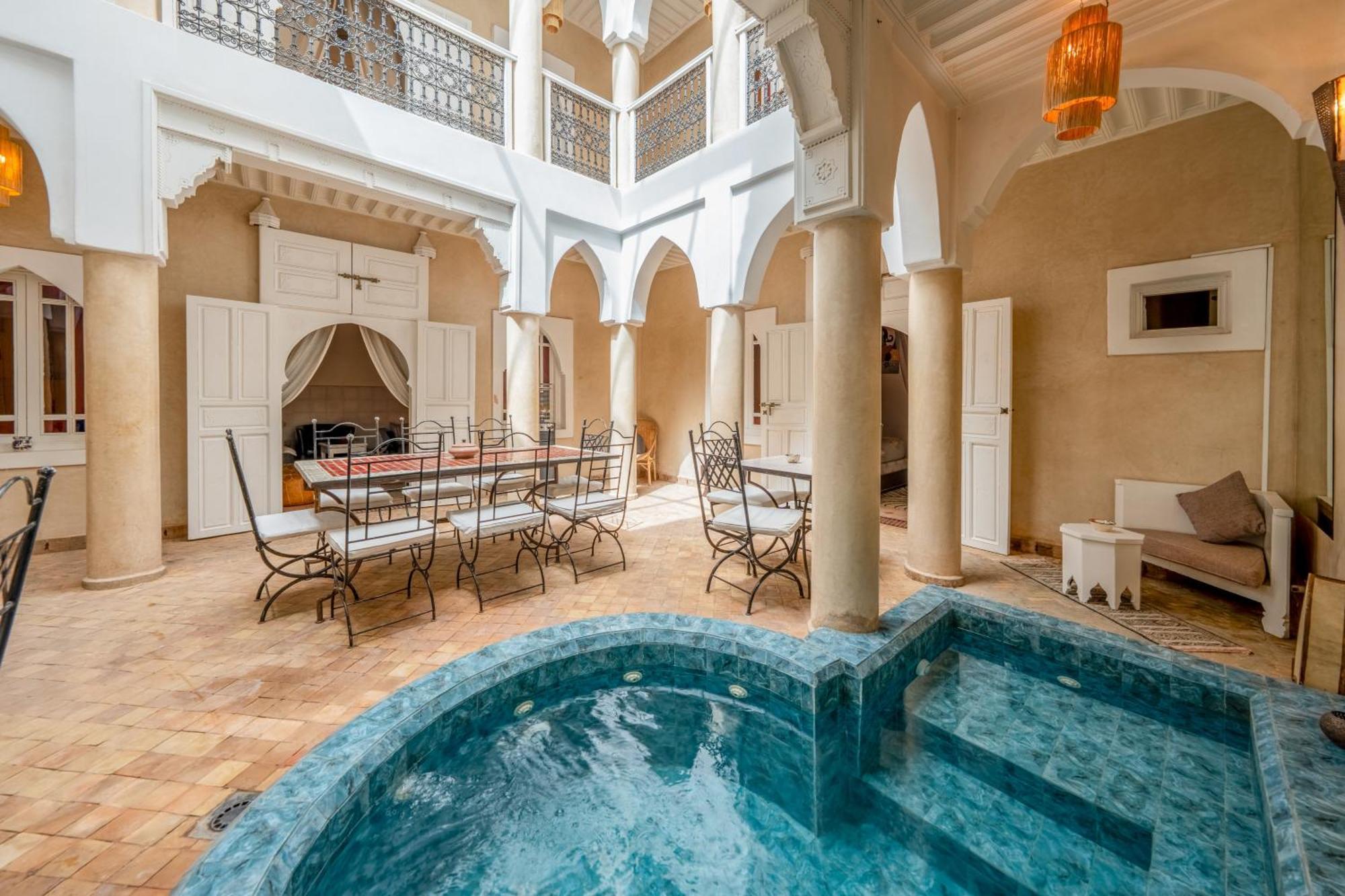 Riad Awinati Location Privatisee ,Piscine Chauffee , Beau Rooftop Marraquexe Exterior foto