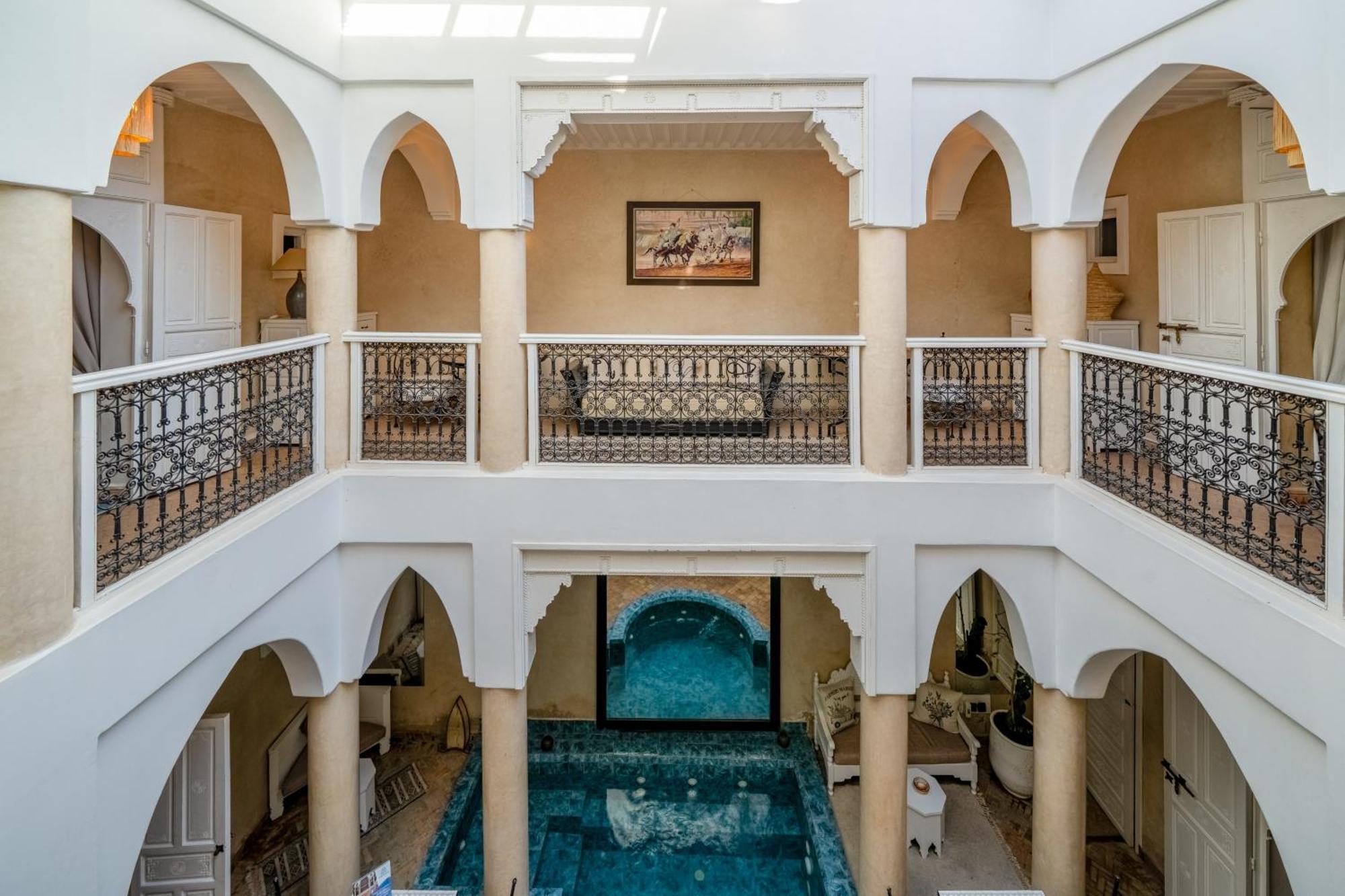 Riad Awinati Location Privatisee ,Piscine Chauffee , Beau Rooftop Marraquexe Exterior foto