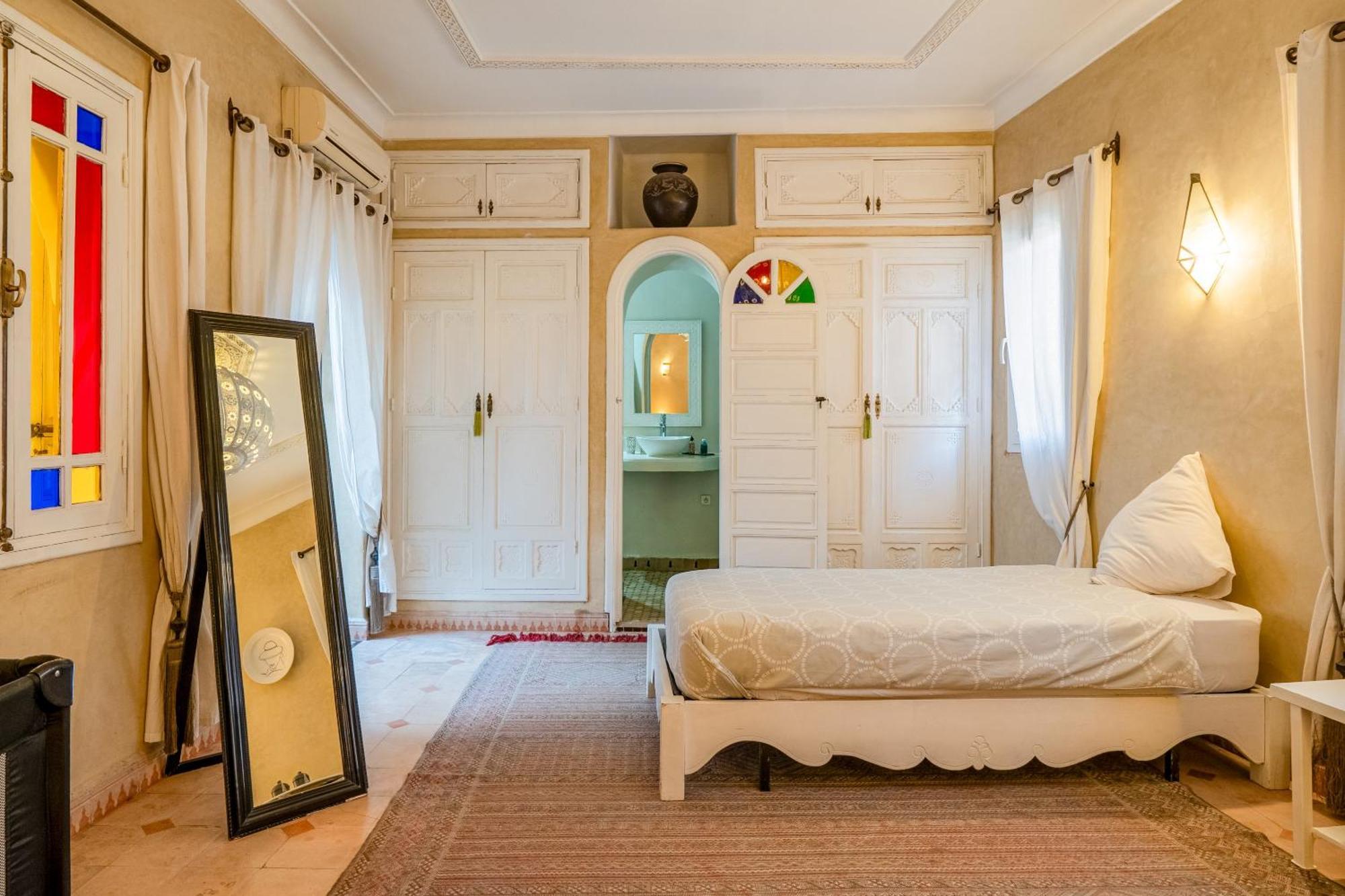 Riad Awinati Location Privatisee ,Piscine Chauffee , Beau Rooftop Marraquexe Exterior foto