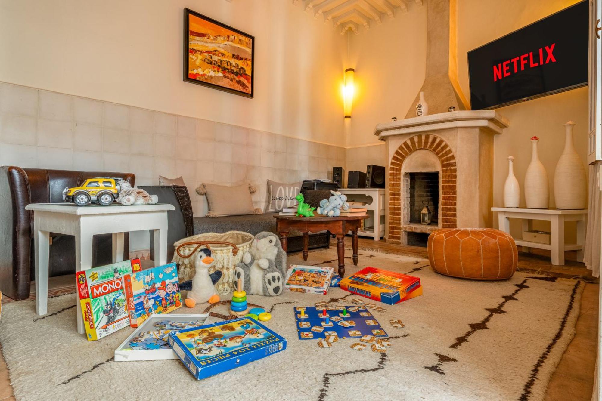 Riad Awinati Location Privatisee ,Piscine Chauffee , Beau Rooftop Marraquexe Exterior foto