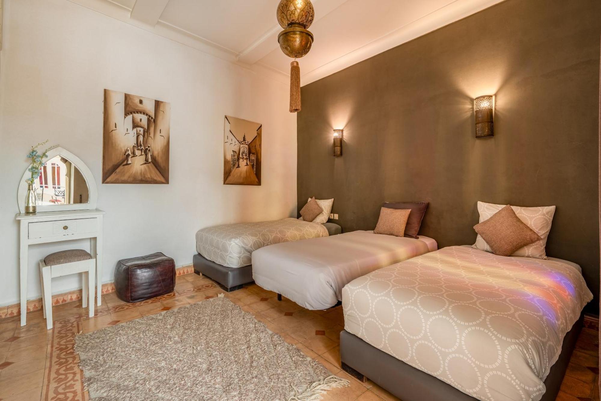 Riad Awinati Location Privatisee ,Piscine Chauffee , Beau Rooftop Marraquexe Exterior foto